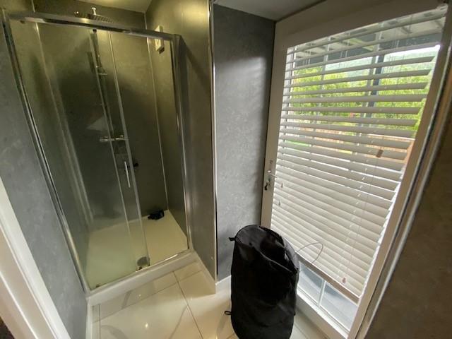 En Suite Shower Room  2