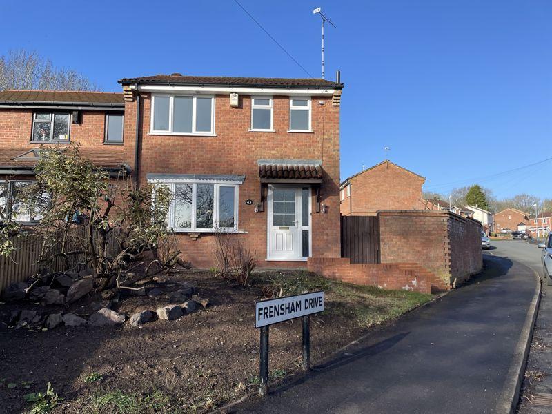 Frensham Drive, Nuneaton 3 bed semidetached house for sale £225,000