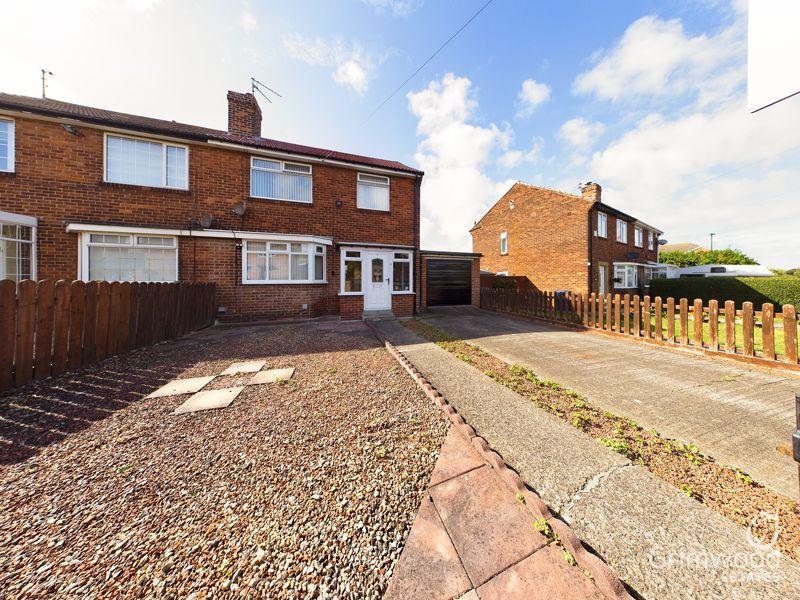 Irvin Avenue, SaltburnByTheSea... 3 bed semidetached house £180,000