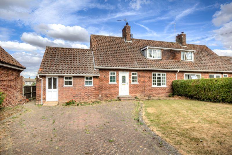 Three Bedroom Semi-detached House 3 Bed Semi-detached House For Sale ...