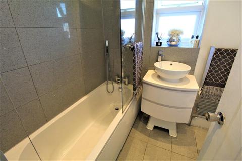 71 Cullen Square, South Ockendon, RM15 6AD