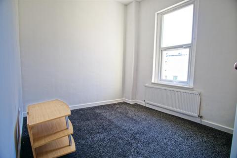 2 bedroom terraced house to rent - 2-Bed Terraced House to Let on Chatsworth Street, Preston
