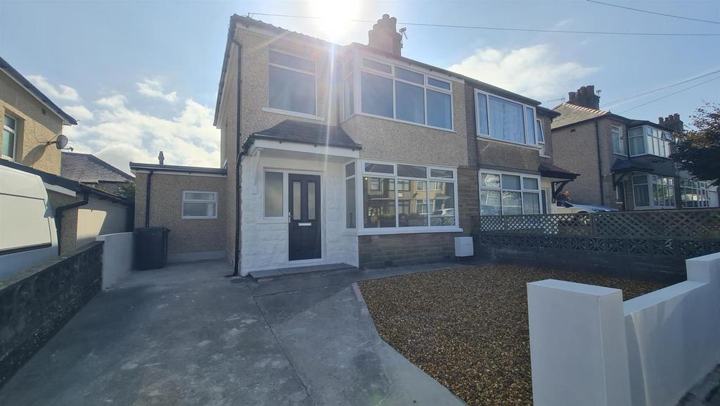 Tranmere Crescent, Heysham, Morecambe 3 bed semidetached house for