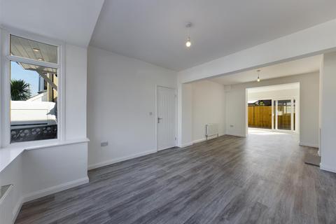 3 bedroom semi-detached house for sale - Tranmere Crescent, Heysham, Morecambe