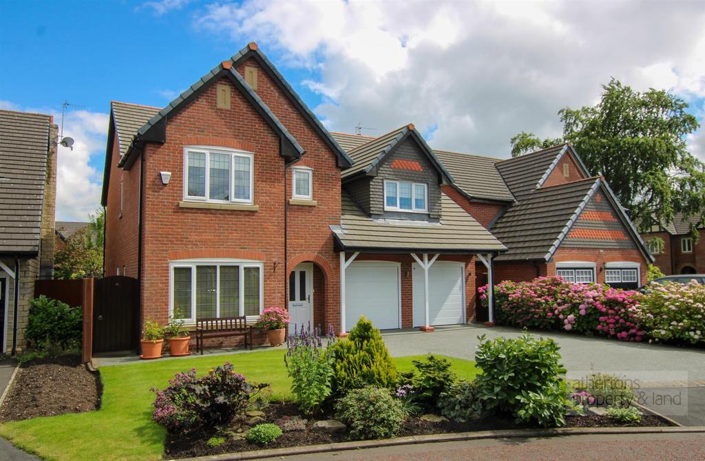 Lakeland Drive, Whalley, Clitheroe 5 bed detached house £609,950