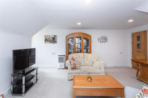 2 bedroom apartment for sale - ELizabeth House, St. Giles Mews, Stony Stratford, Milton Keynes, MK11 1HT