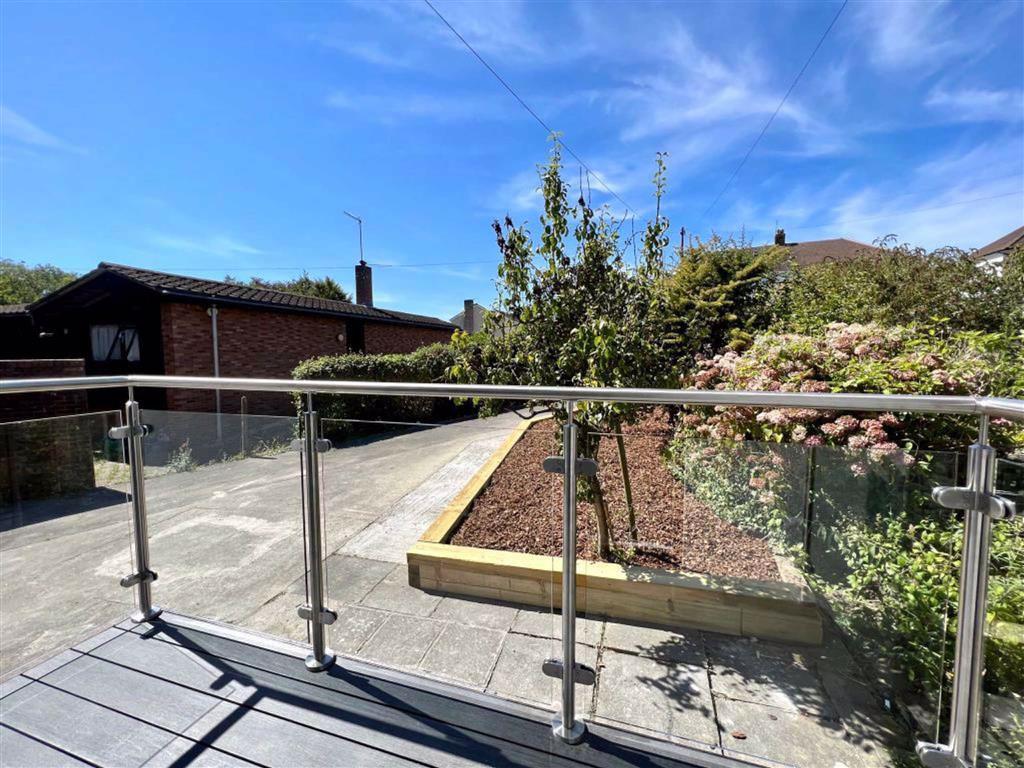 Nant Talwg Way, Cwm Talwg, Barry 3 bed semidetached bungalow £409,950