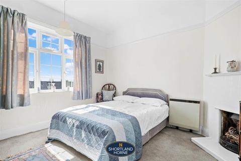 4 Batemans Acre South, Coventry, CV6 1BE