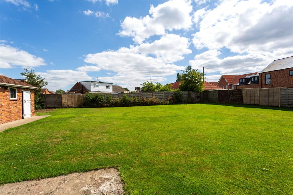 New Lane, Huntington, York, YO32 4 bed detached house £650,000