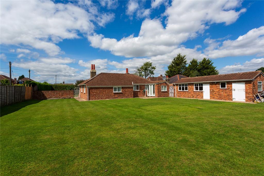 New Lane, Huntington, York, YO32 4 bed detached house £650,000