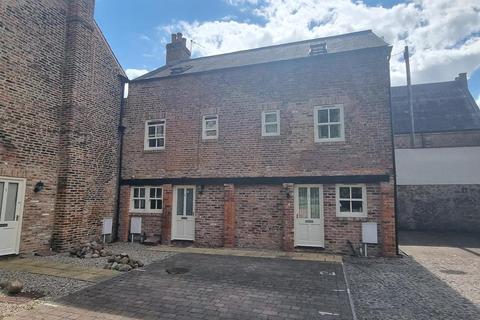 2 Castlegate Mews, Thirsk, YO7 1HP