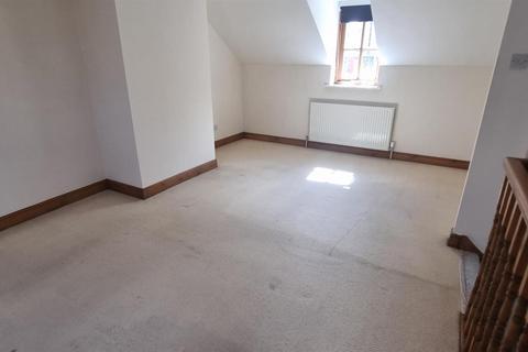 2 Castlegate Mews, Thirsk, YO7 1HP