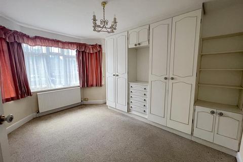 28 Mon Crescent, Southampton, SO18 5QU