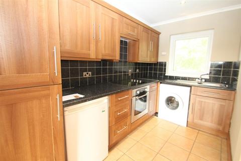 1 bedroom flat to rent, Barra Close, Northend, Hemel Hempstead