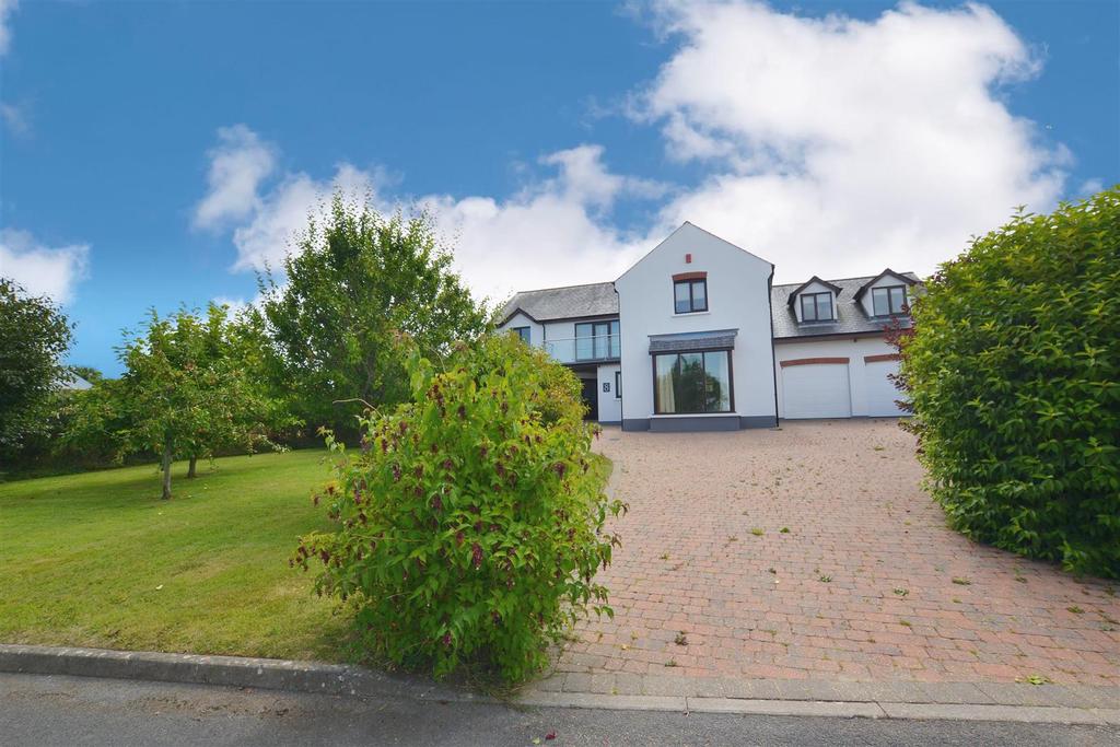 Burton 5 bed detached house £700,000