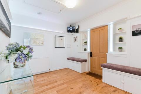 3 Mavis Avenue, Epsom, KT19 0PY