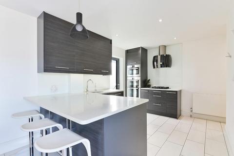 3 Mavis Avenue, Epsom, KT19 0PY