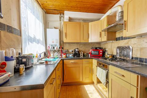 91 Birrell Road, Forest Fields, Nottingham, NG7 6LU