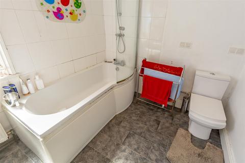 91 Birrell Road, Forest Fields, Nottingham, NG7 6LU