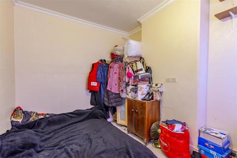 91 Birrell Road, Forest Fields, Nottingham, NG7 6LU