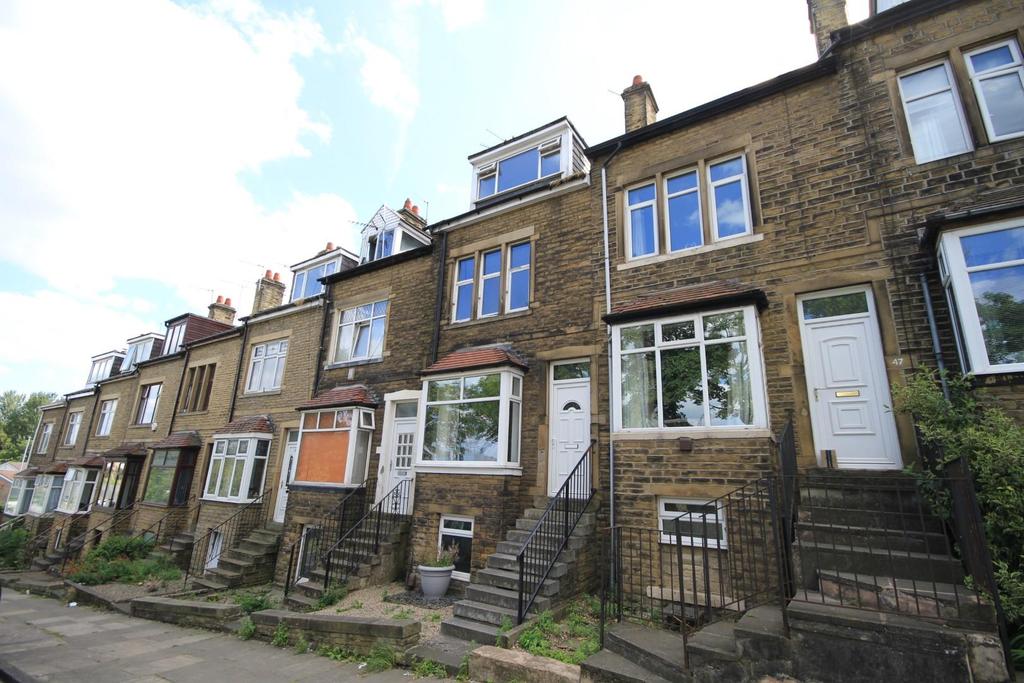 Bradford Road, Clayton, Bradford 4 bed terraced house £140,000