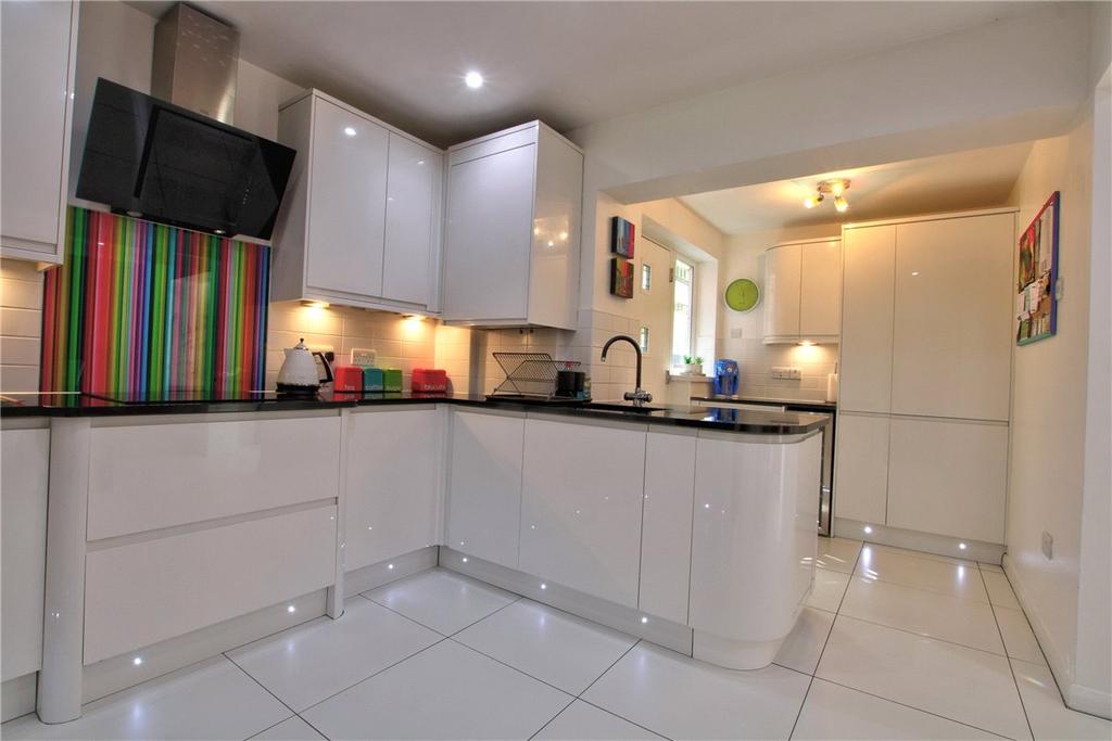Kitchen/Utility Room