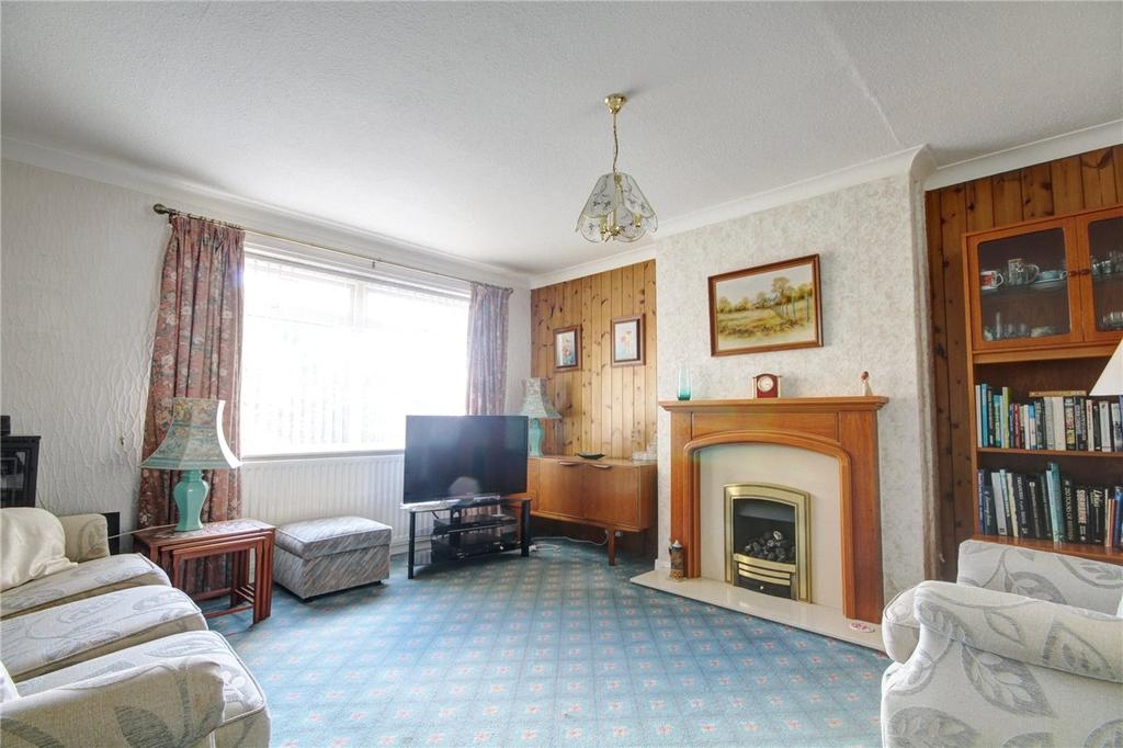 Grange Road, Carrville, Durham, DH1 3 bed semidetached house £170,000