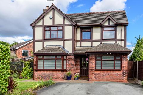 8 Gatemere Close, Worsley, Manchester, M28 7UY