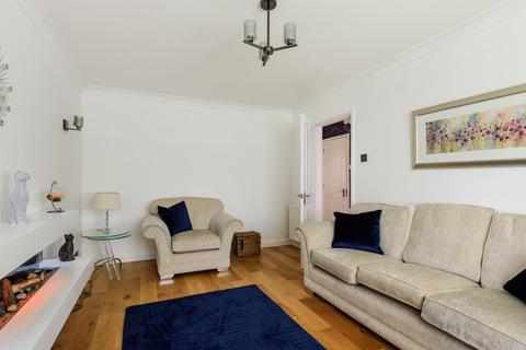 8 Gatemere Close, Worsley, Manchester, M28 7UY