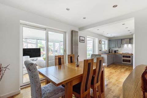 8 Gatemere Close, Worsley, Manchester, M28 7UY