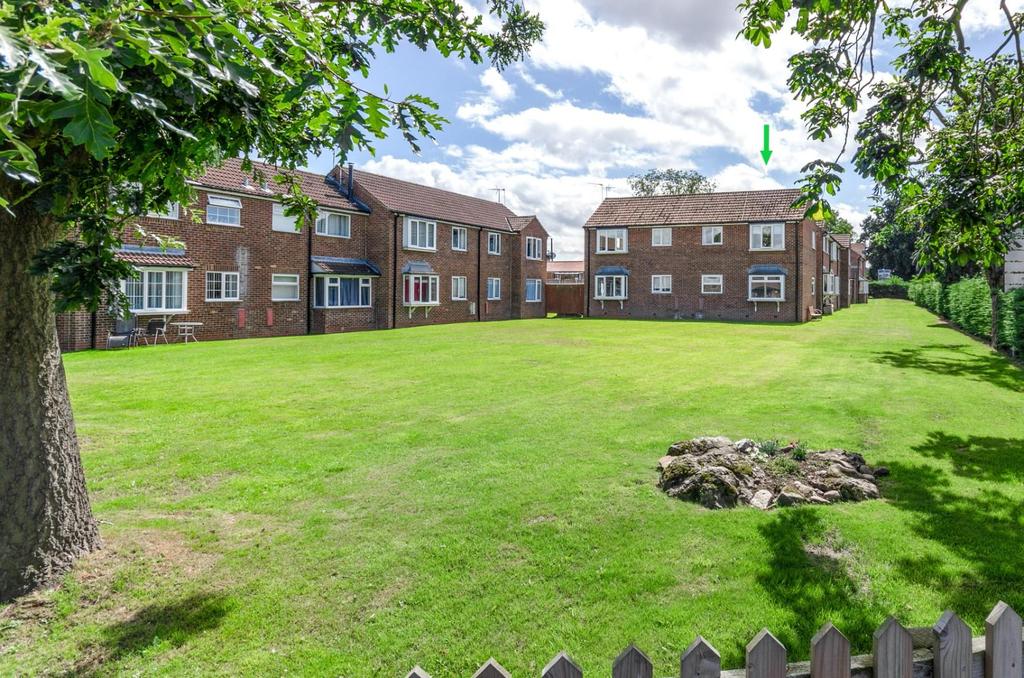 The Chase, Boroughbridge 1 bed apartment for sale £119,995