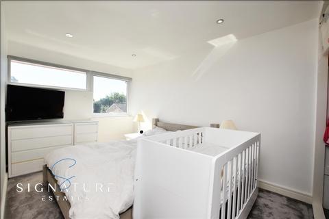 15 Ryder Close, Bovingdon, Hemel Hempstead, HP3 0HZ