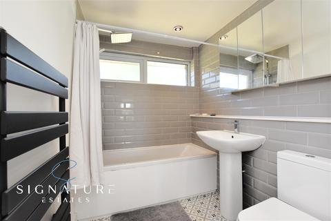 15 Ryder Close, Bovingdon, Hemel Hempstead, HP3 0HZ