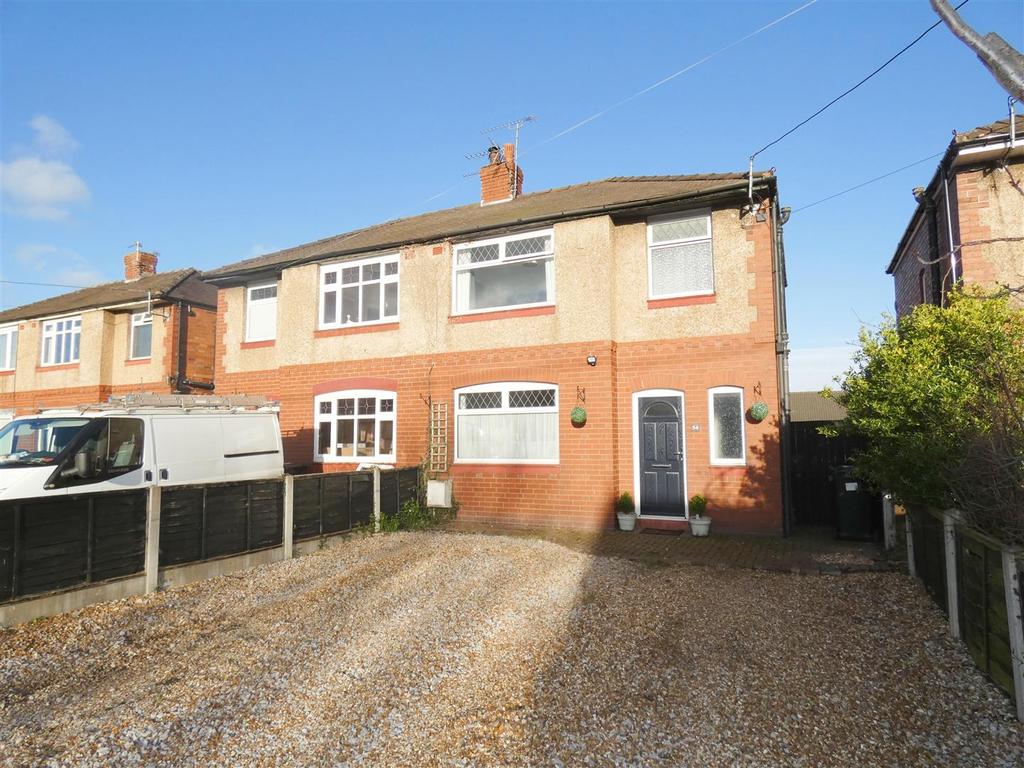 Mablins Lane, Crewe 3 bed semidetached house £895 pcm (£207 pw)