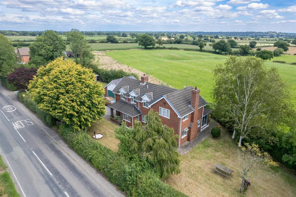 Hollow House, Quina Brook, Wem 4 bed detached house £650,000
