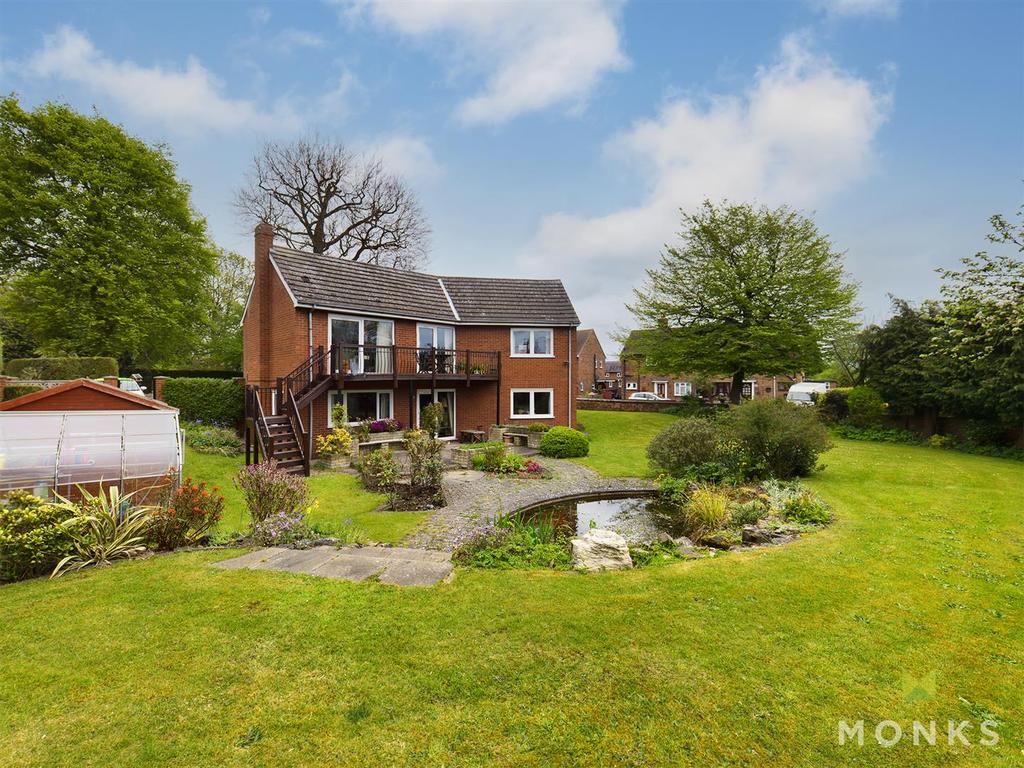 Lowe Hill Road, Wem, Shropshire 4 bed detached house for sale £425,000