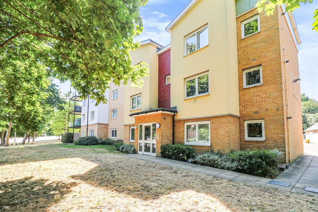 Newstead Way, Harlow 1 bed apartment £200,000