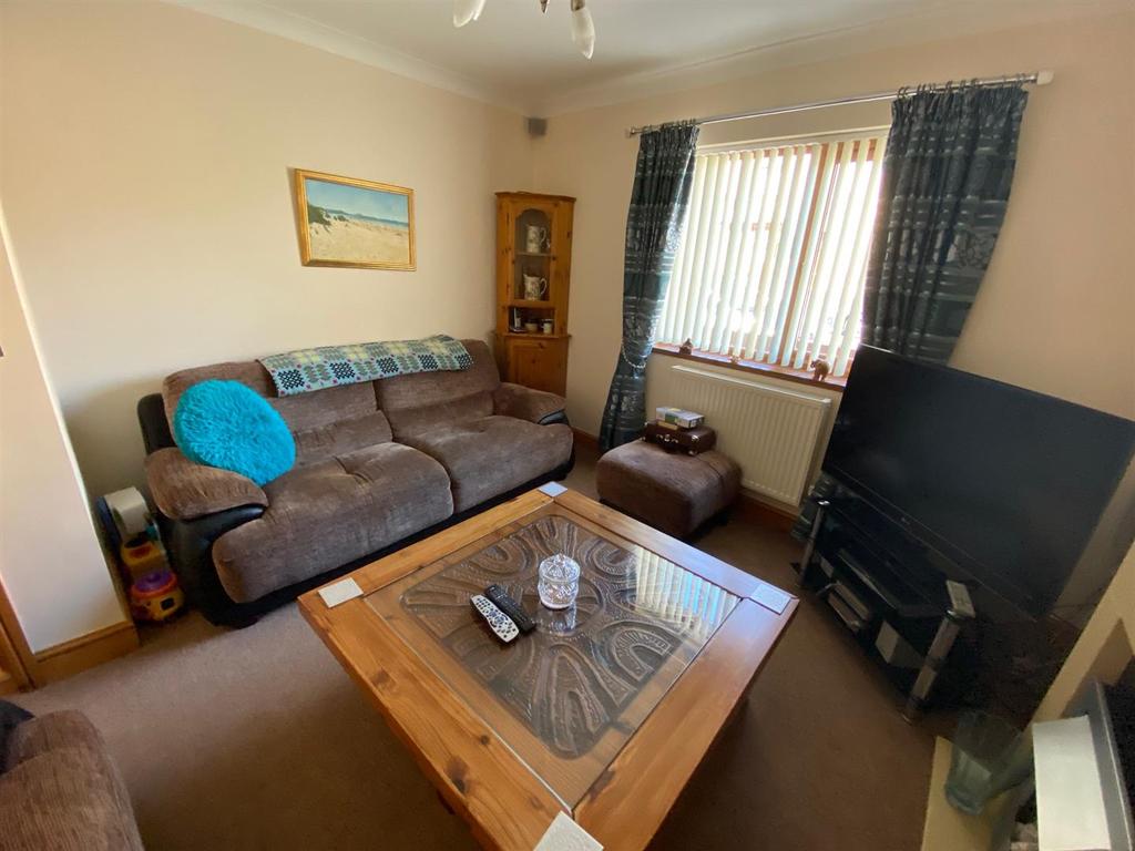 Trinity Road, Llanelli 3 bed terraced house £132,995