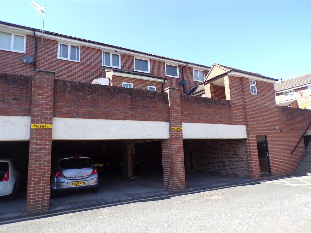 Ballam Mews, Elmore Lane, Rugeley 2 bed terraced house £110,000
