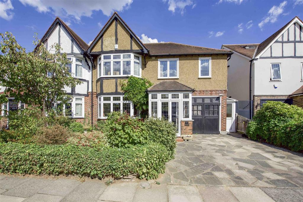 Orford Gardens, Twickenham 4 bed semidetached house £1,550,000