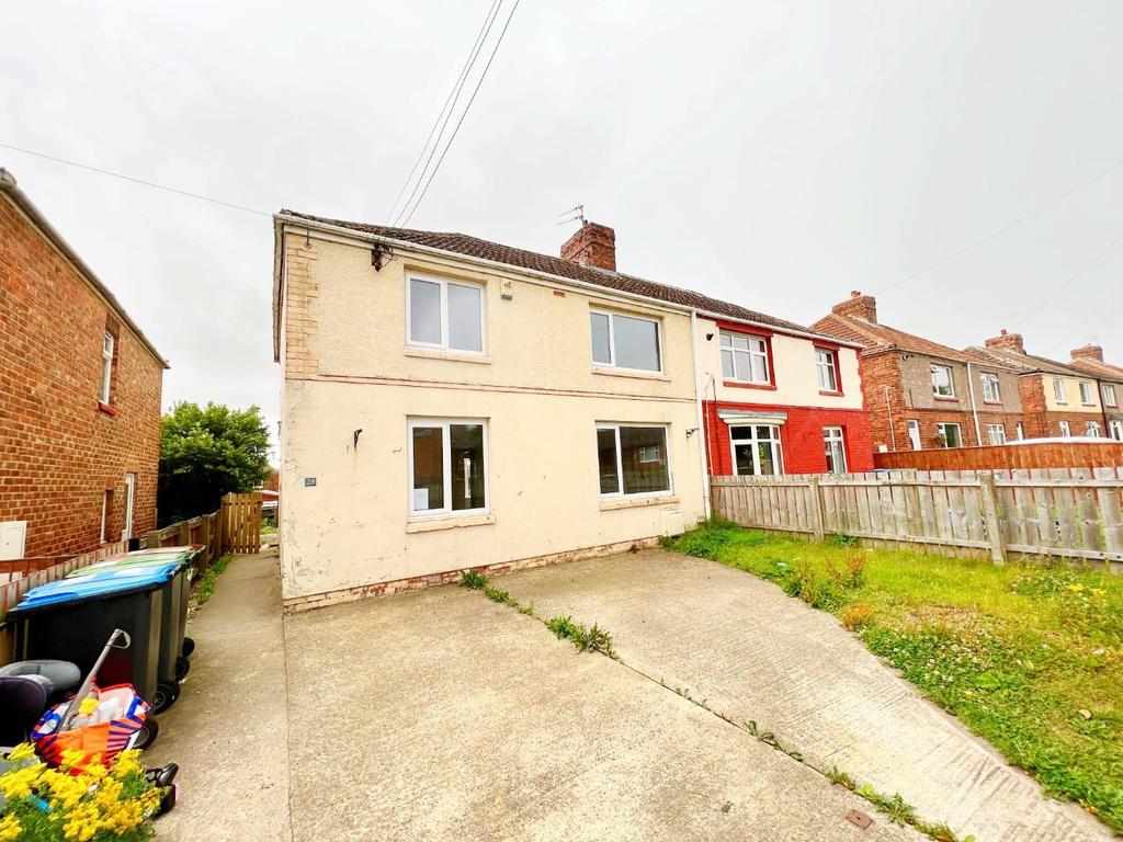 Sycamore Road, Fishburn, StocktonOnTees 3 bed semidetached house £