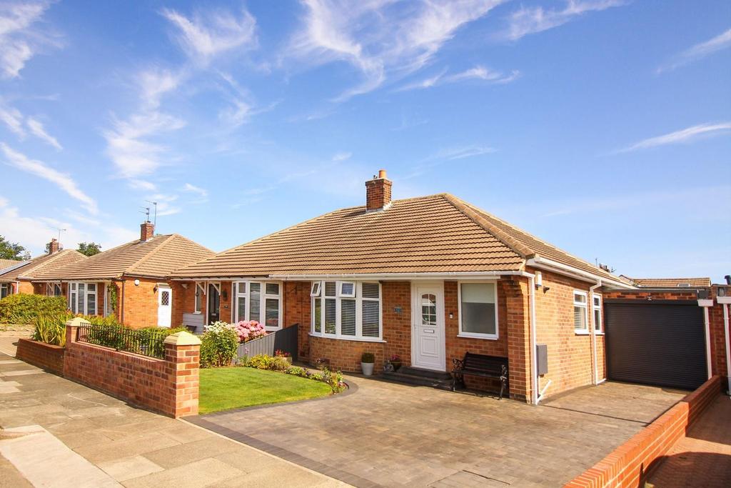 Cardigan Grove, Marden Farrm 2 bed bungalow £329,950