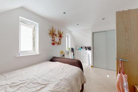 2 bedroom detached house for sale - Barton Mill Road, Canterbury