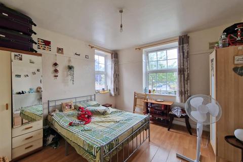 3 bedroom flat for sale, Neeld Crescent, Wembley