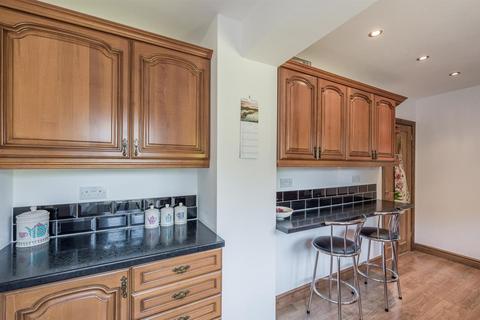 29 Clent View Road, Stourbridge, DY8 3JE