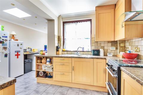 24 West Hill, Wembley, HA9 9RS