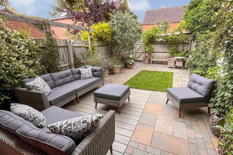 65 Amis Way, Stratford-upon-avon, CV37 7JD