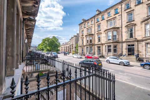 2 bedroom flat to rent, Rothesay Place, Edinburgh, EH3