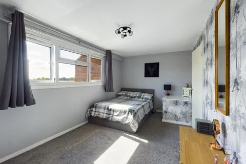 2 bedroom terraced house to rent - Community Drive, Smallthorne, Stoke-on-Trent, ST6