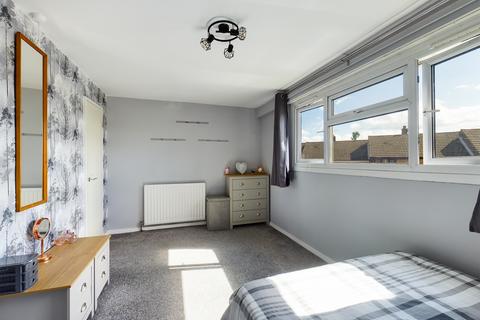 2 bedroom terraced house to rent - Community Drive, Smallthorne, Stoke-on-Trent, ST6